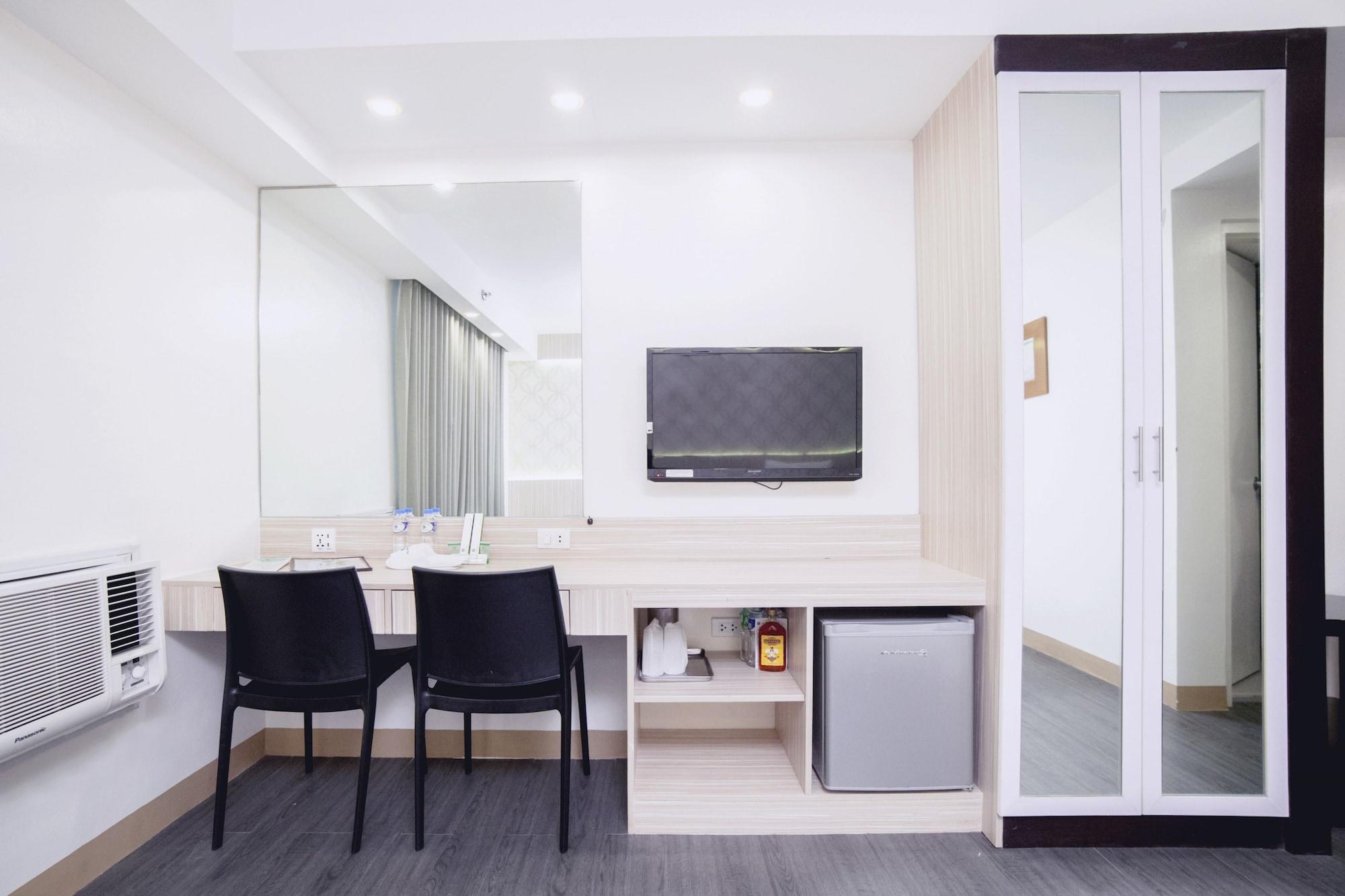 The Charter House Hotell Makati City Exteriör bild
