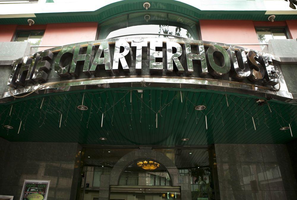 The Charter House Hotell Makati City Exteriör bild